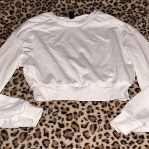 White crop-top lightweight sweater